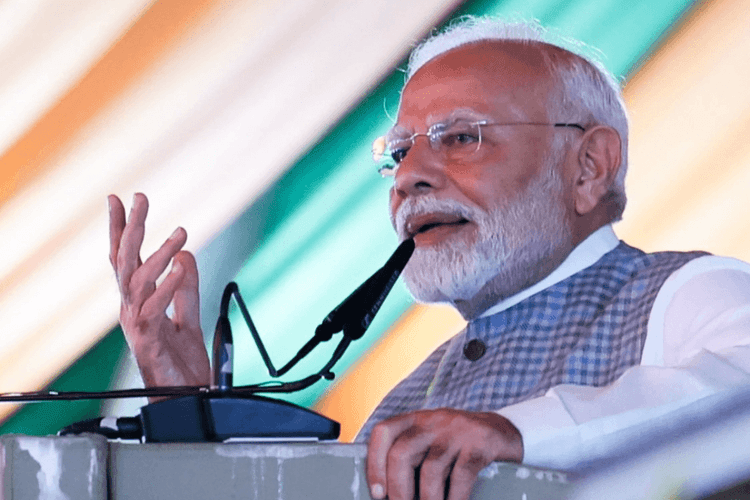 PM Modi In Bihar: “छठ महापर्व को यूनेस्को की विरासत सूची में शामिल करने का प्रयास”, मुजफ्फरपुर में PM मोदी का ऐलान