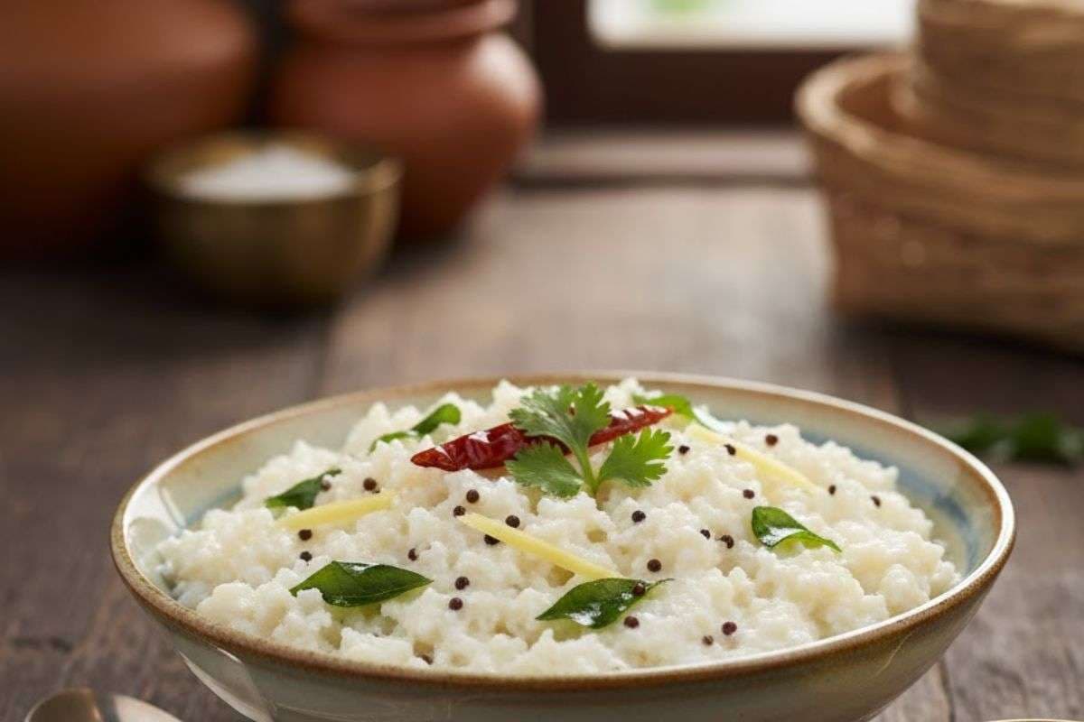 Curd Rice Recipe: दही और चावल से तैयार करें स्वाद से भरपूर कर्ड राइस, जानिए बनाने का आसान तरीका