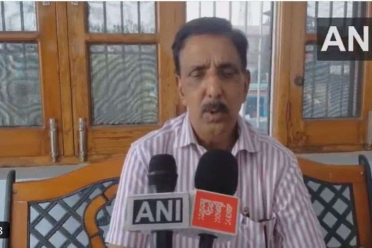 पूर्व डीजीपी मोहम्मद मुस्तफा के बेटे की मौत का राज खोलेगी SIT, पिता और पत्नी के बीच अफेयर या फिर ...