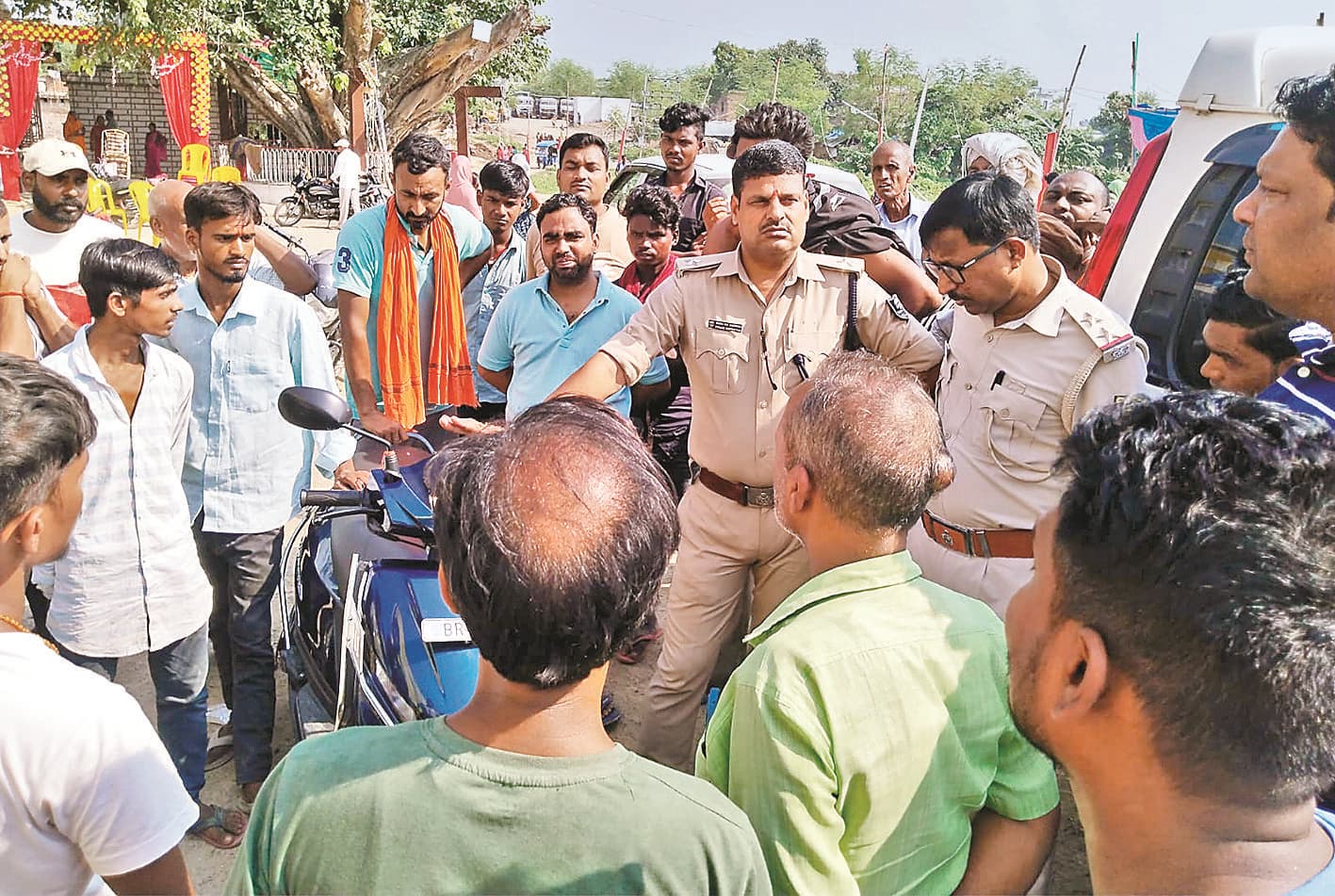 Gaya News : गेरे गांव में आठ वर्षीय बच्ची की हत्या, शव रामलीला स्टेज के नीचे मिला