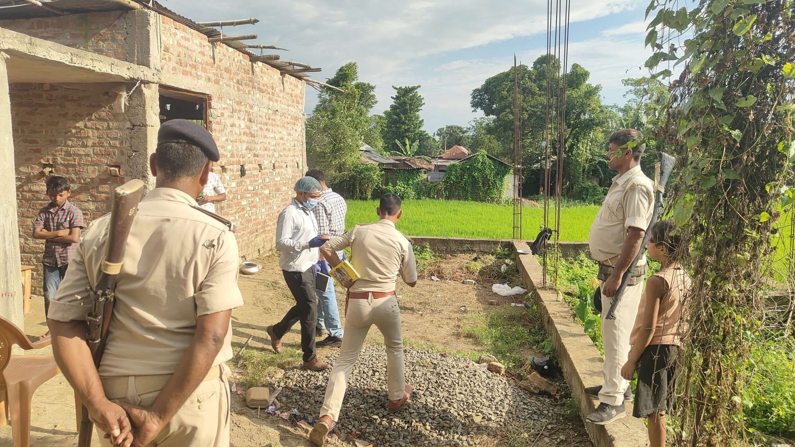 चौकीदार की मासूम बच्ची के साथ हैवानियत, हालत नाजुक