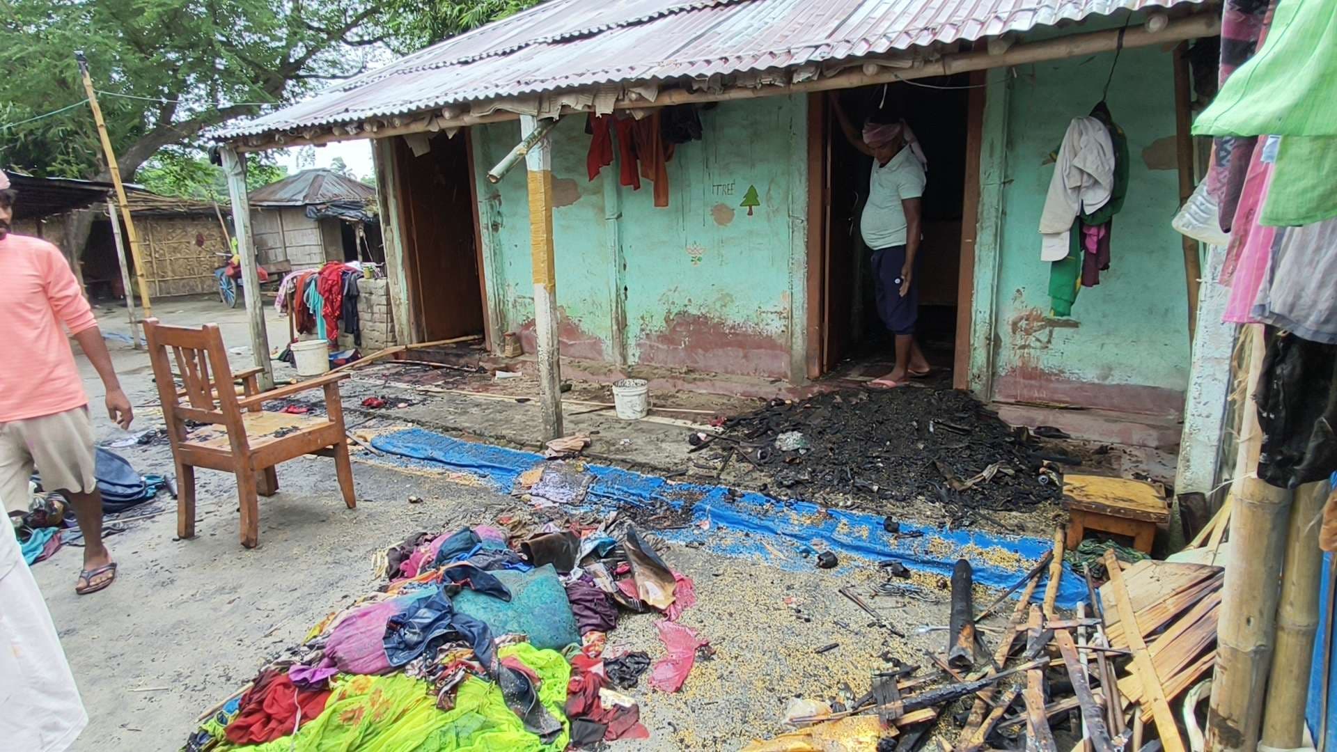 बिजली शॉर्ट सर्किट से लगी आग, 50 हजार रूपये की संपत्ति का नुकसान