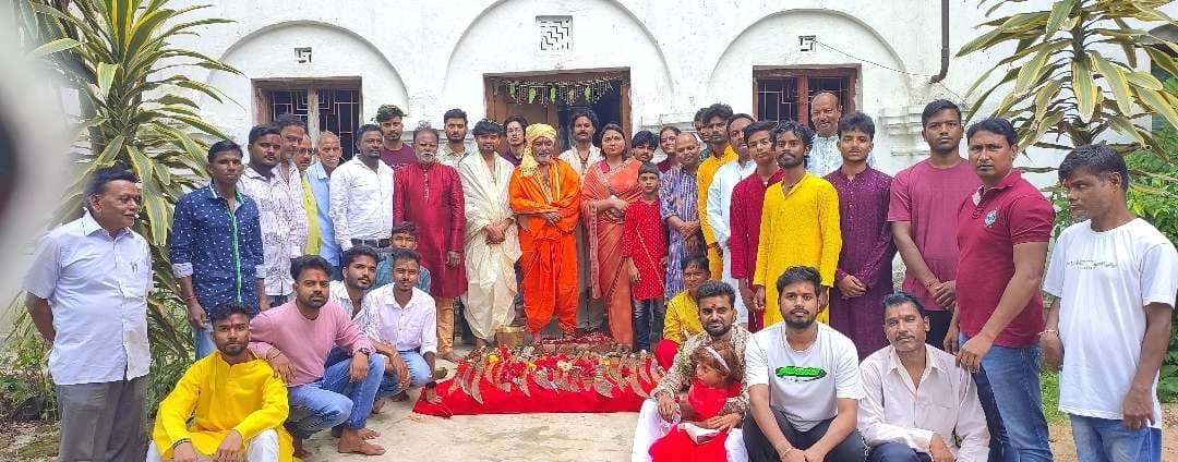 क्षत्रिय समाज ने किया शस्त्र पूजन