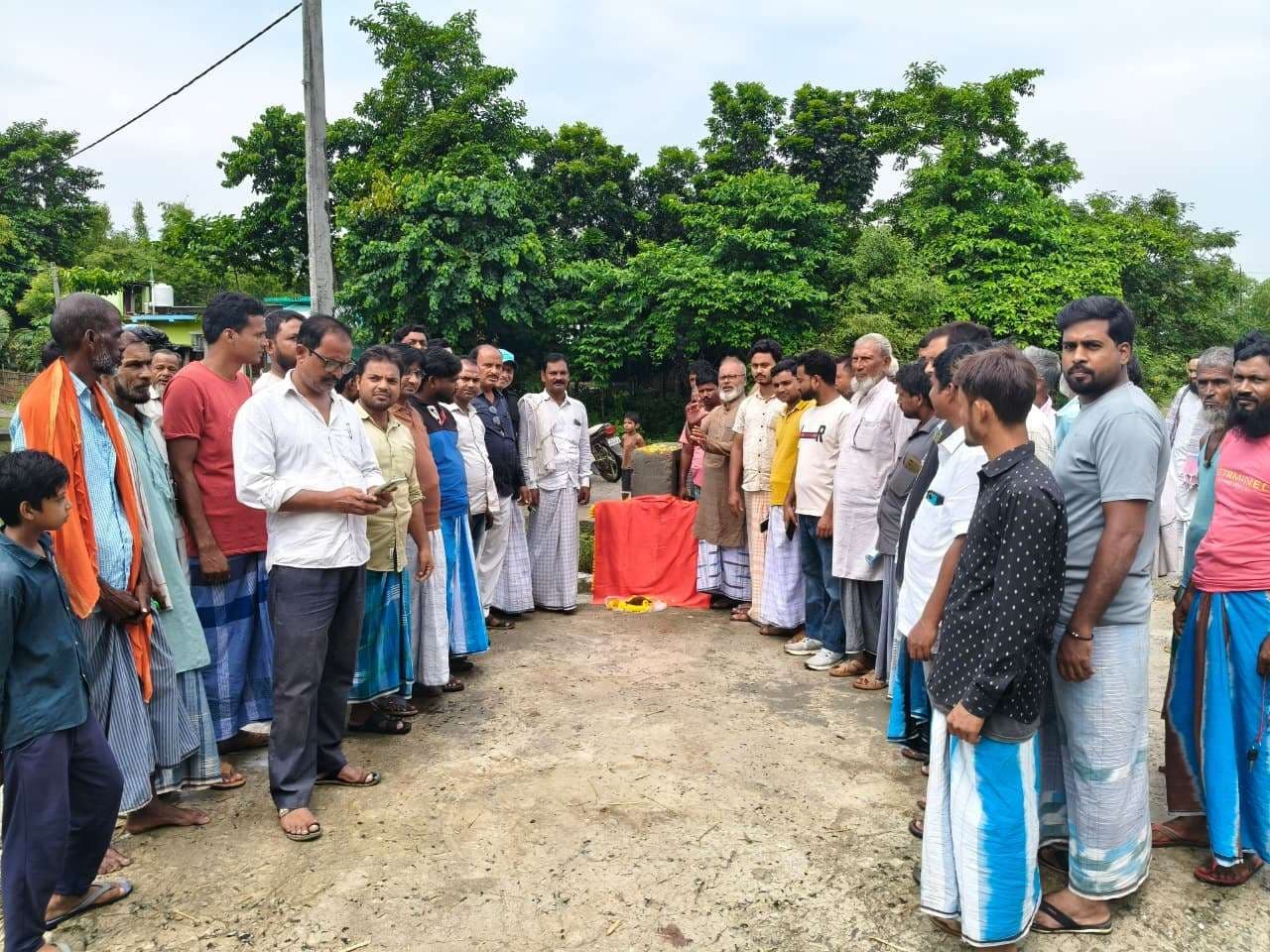 तैयबपुर में पंचायत सरकार भवन का शिलान्यास