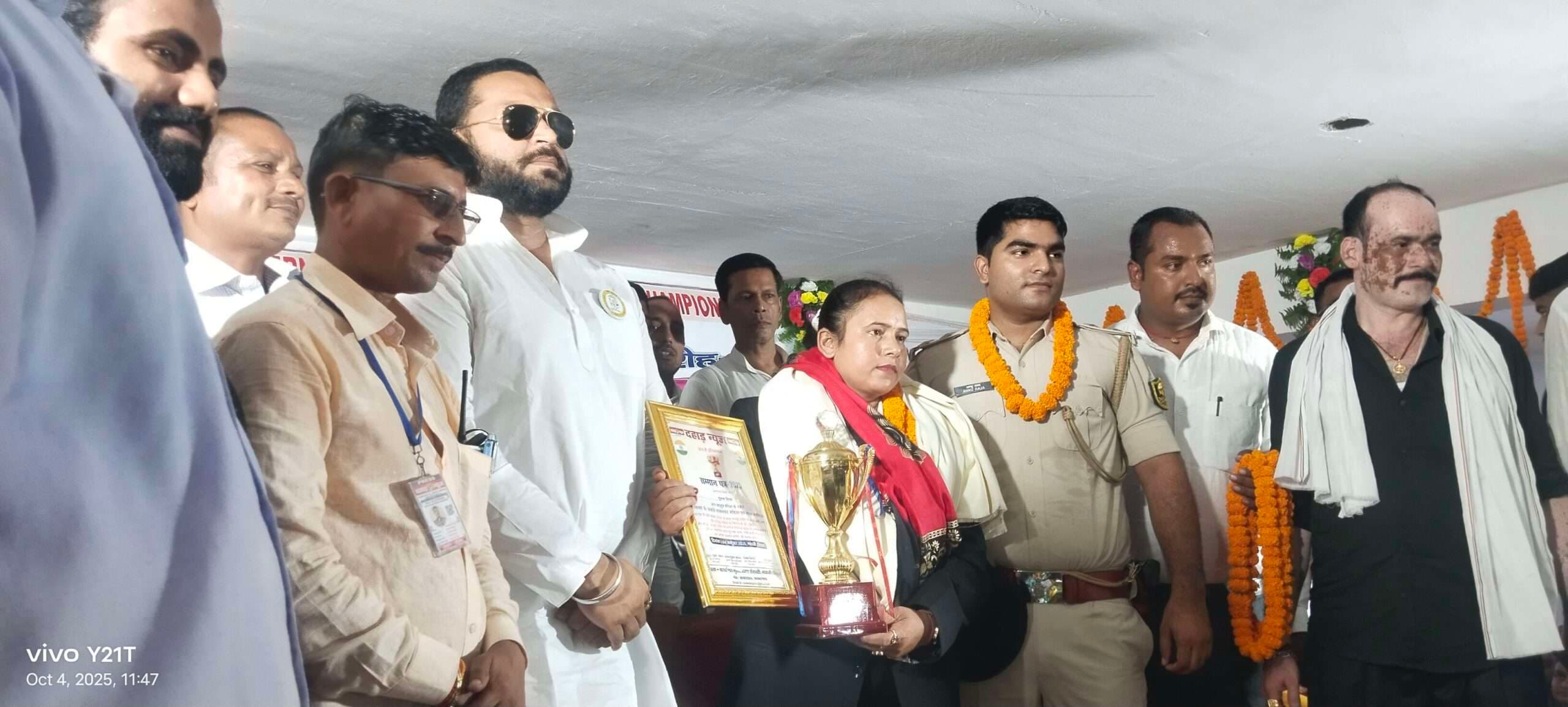 पावर लिफ्टिंग में गोल्ड मेडल जीतने वाली पूनम मिश्रा हुईं सम्मानित