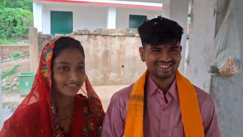 पत्नी की मौत के बाद युवक ने साली से रचायी शादी, गिद्धेश्वर मंदिर में हुआ विवाह