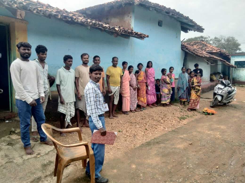 शिविर में दी गयी विधिक जानकारी