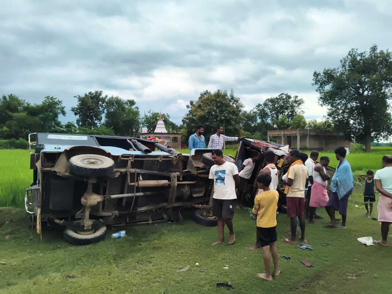 गिद्धौर के भौराटांड़ महादलित टोला में विवाह स्थल बना रणक्षेत्र