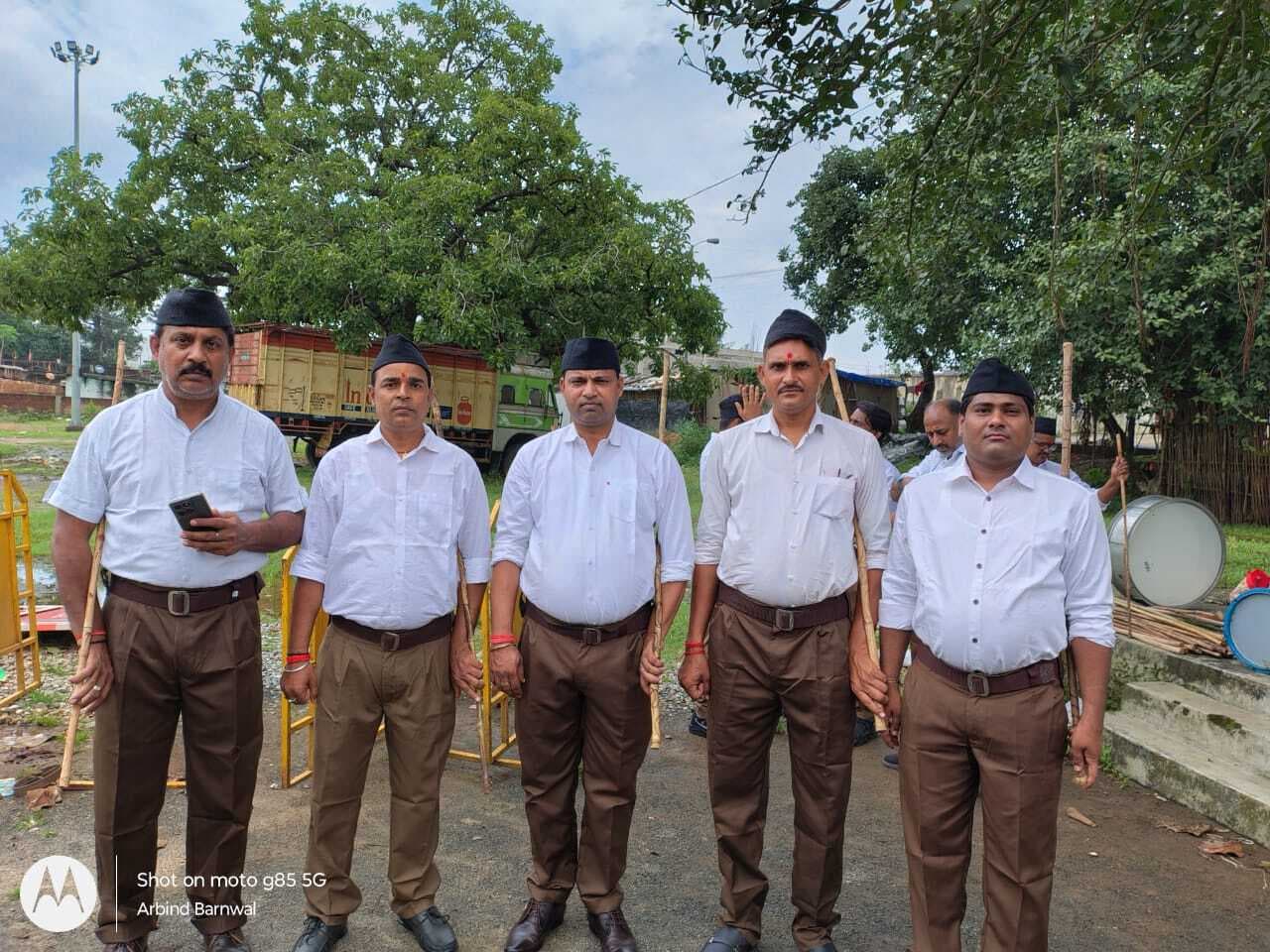 Giridih News :आरएसएस के स्वयंसेवकों ने मधुबन में किया पथ संचलन