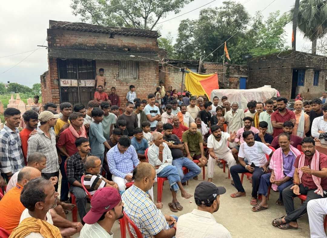 बसडिला बाजार में छठ घाट को अतिक्रमणमुक्त करने के लिए ग्रामीणों ने शुरू किया अभियान