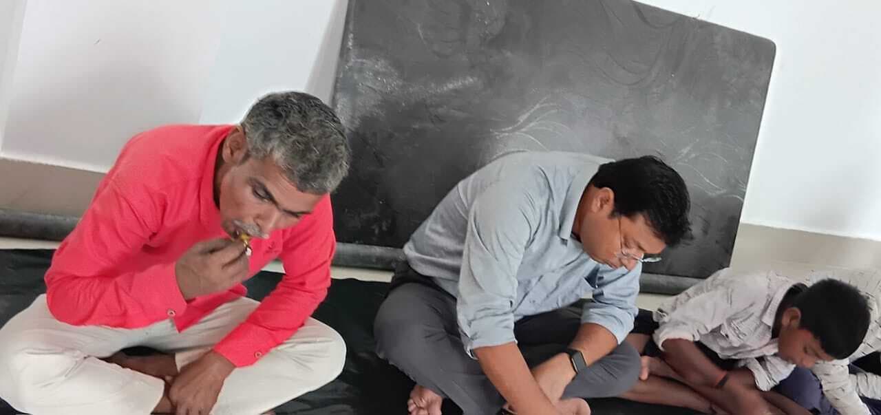 सामुदायिक रसोई व राहत शिविरों का अधिकारियों ने किया निरीक्षण