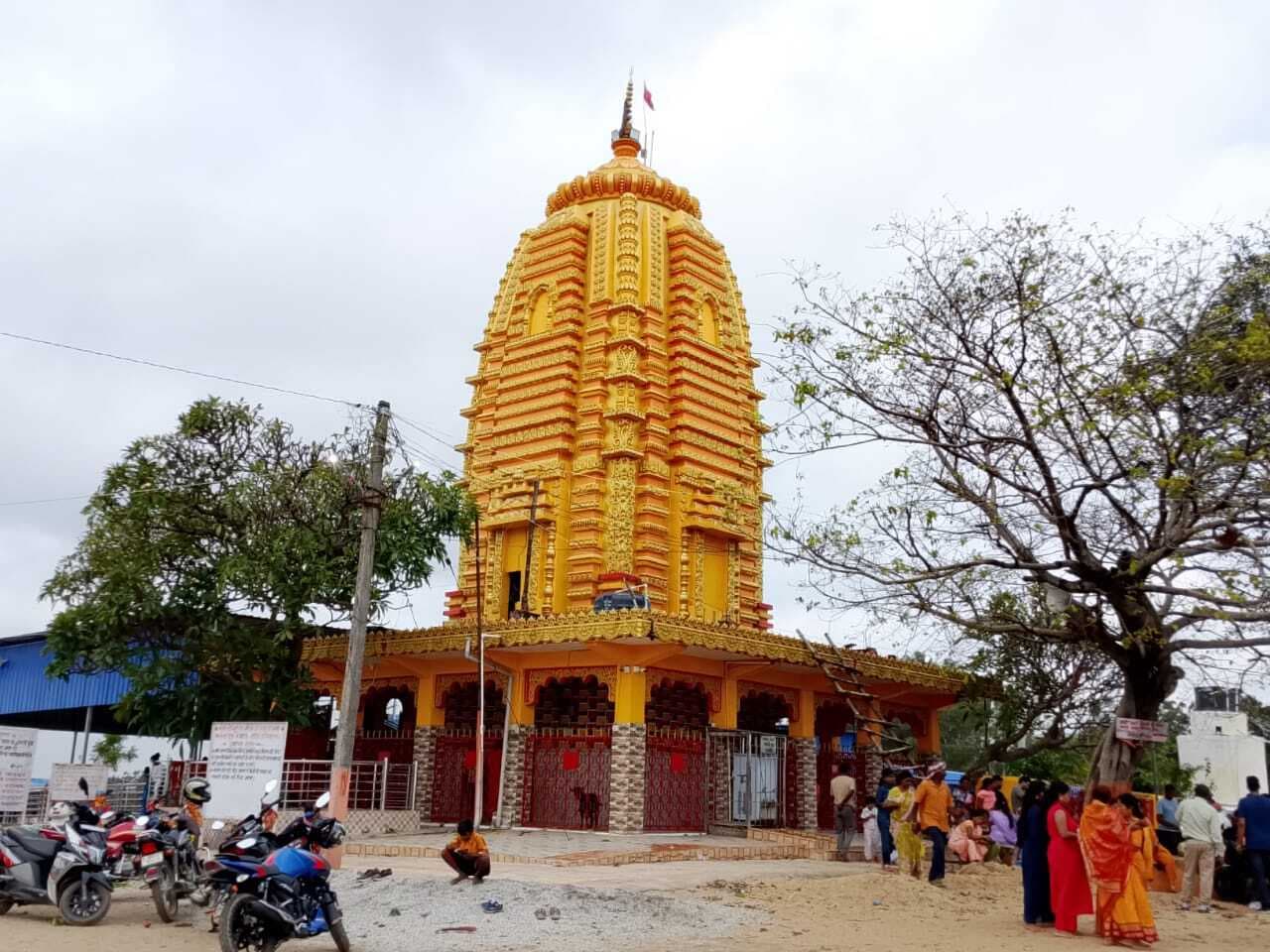 सोनमेर में दिन और रात की मेला सात-आठ को