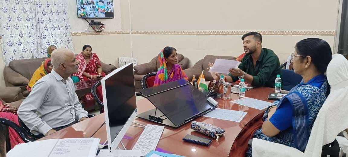 महापौर के जनता दरबार में 43 फरियादियों ने लगायी गुहार