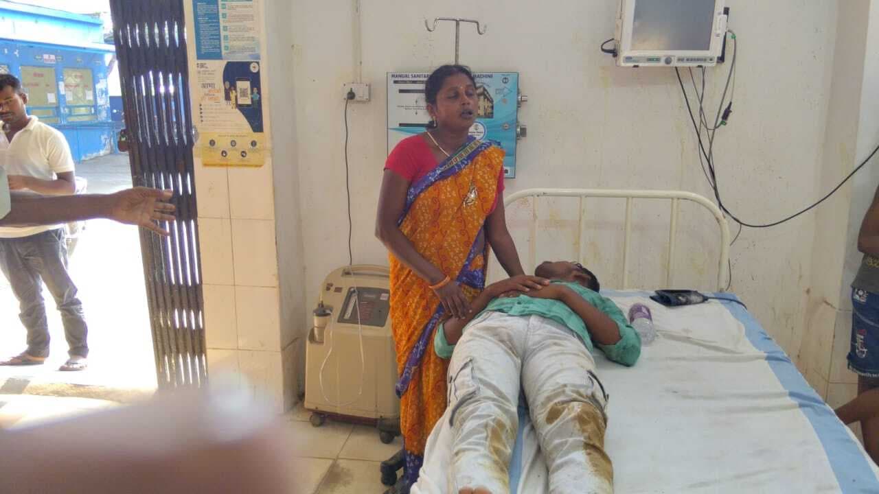 ट्यूशन पढ़कर आ रहे युवक को पीटकर किया जख्मी, रेफर