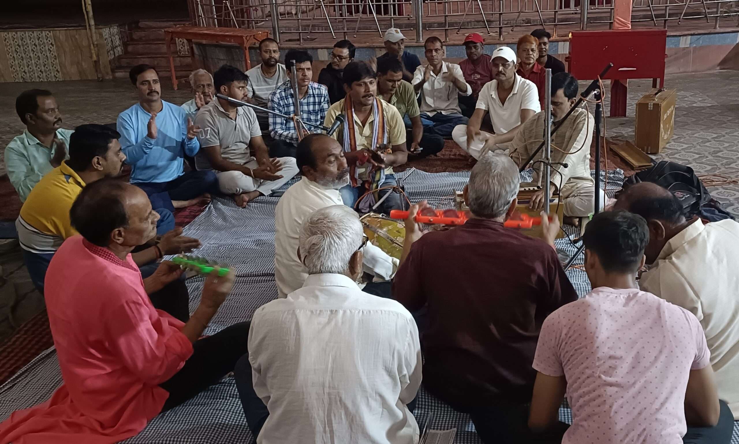 हर्षोल्लास के साथ मनाया गया शरद पूर्णिमा उत्सव