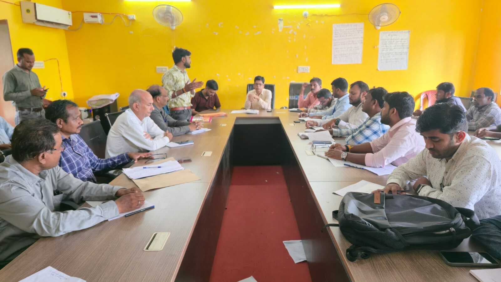 88 गांवों का एक्शन प्लान तैयार कर करें विकास : सीओ