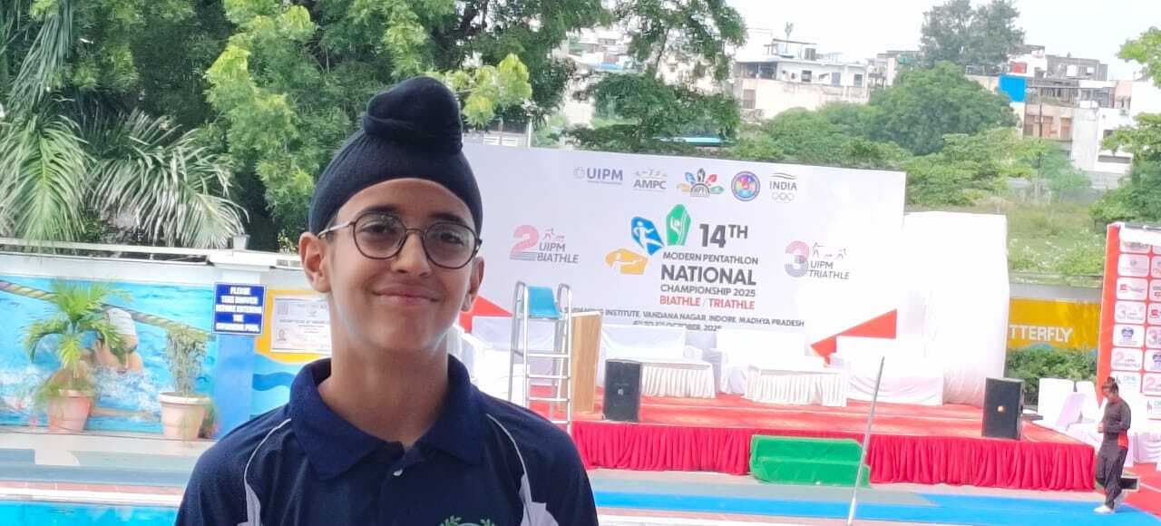 Giridih News :सलूजा इंटरनेशनल स्कूल का जपजीव मॉडर्न पेंटाथलॉन ले रहा भाग