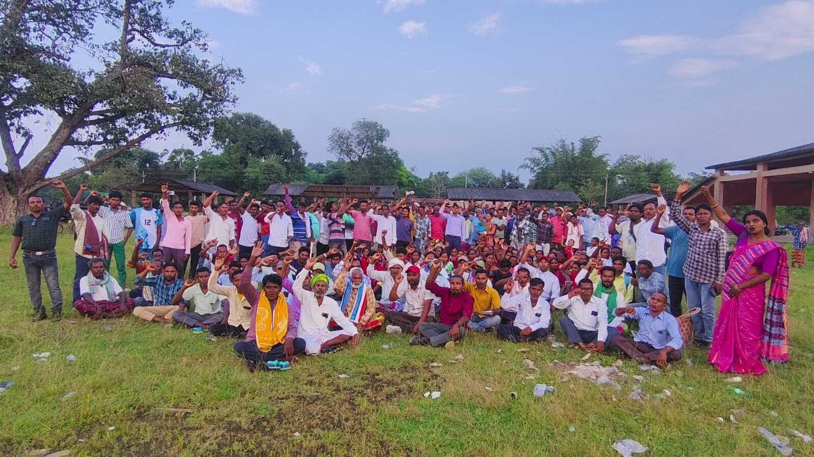 Seraikela Kharsawan News : कुड़मी समर्थक आदिवासी विधायकों से जवाब मांगा
