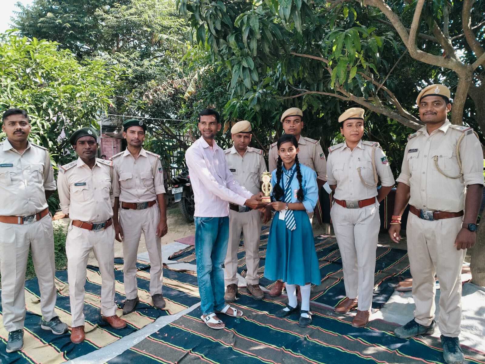 Madhubani : राष्ट्रीय वन्यजीव सप्ताह के तहत निबंध एवं पेंटिंग प्रतियोगिता