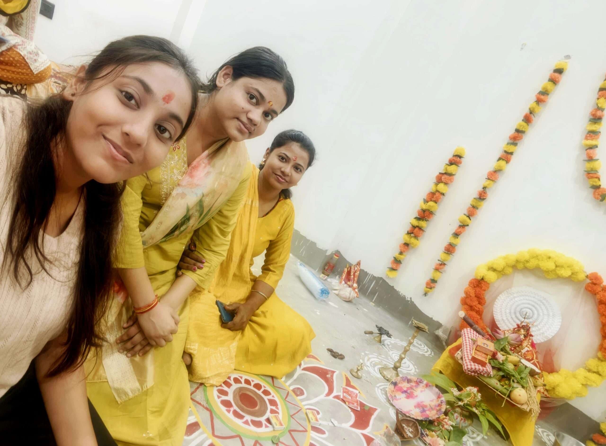 धूमधाम से मनायी गयी लक्खी पूजा