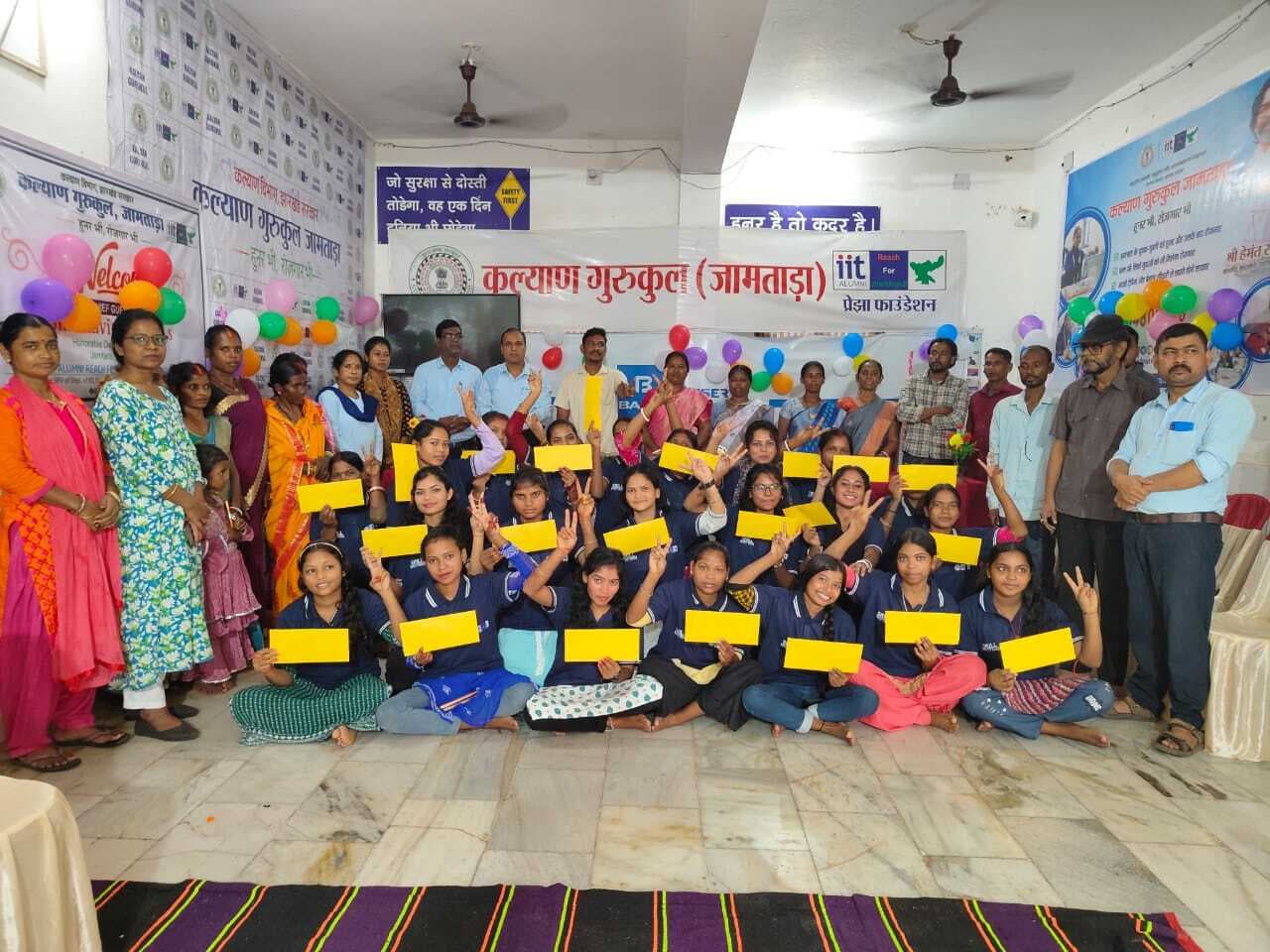 कल्याण गुरुकुल जामताड़ा के 22 छात्राओं मिला नियुक्ति पत्र