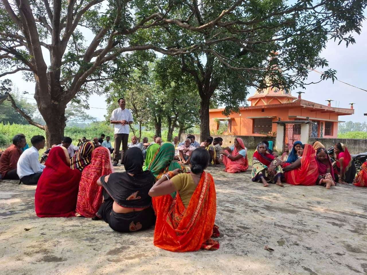 Giridih News: छह पंचायत के ग्रामीणों ने जंगली जानवरों के आतंक से निपटने का निर्णय लिया