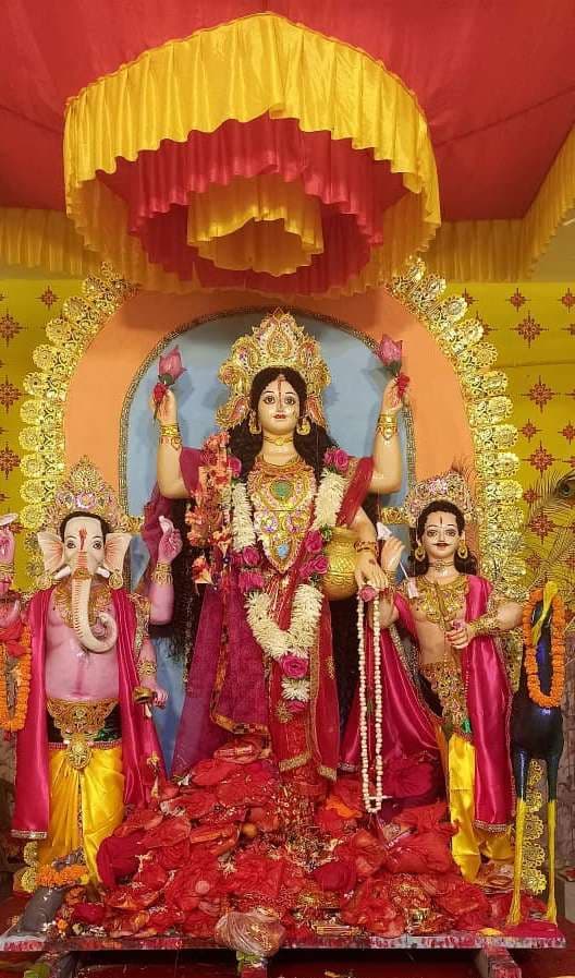 मधुबनी में धूमधाम से मनी लक्ष्मी पूजा