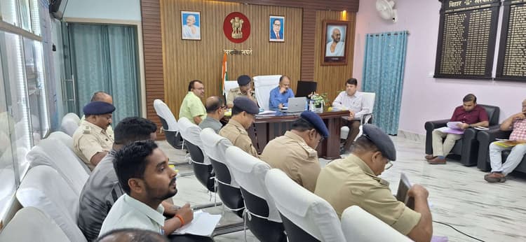 अवैध रूप से परिचालन व वितरण पर अभी से ही कड़ी नजर रखने के निर्देश