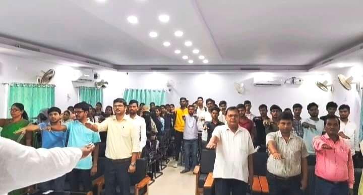 युवा वर्ग लोकतंत्र की सबसे बड़ी शक्ति