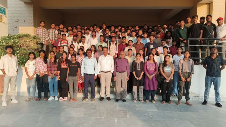 प्रेरक विचारों ने विद्यार्थियों में जगायी नयी ऊर्जा