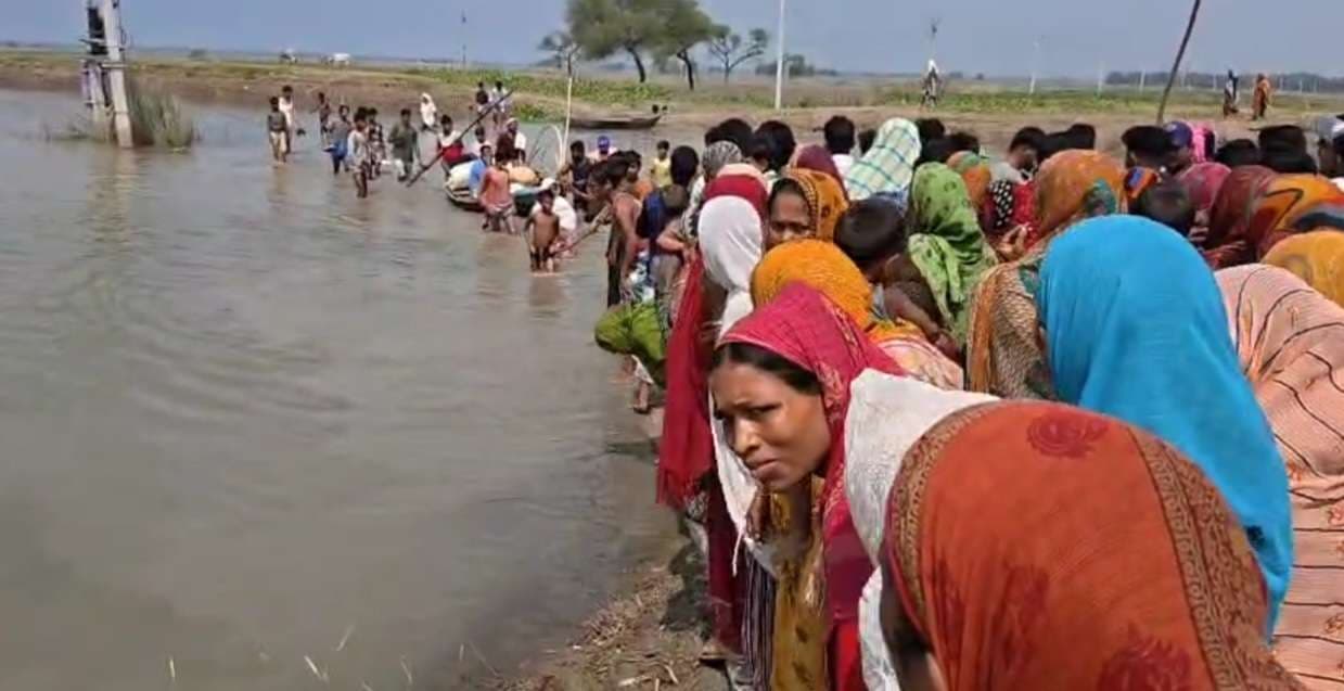 सड़क निर्माण से बने गढ्ढे में स्नान करने में किशोर डूबा, मौत