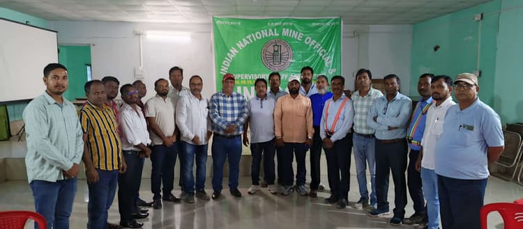 खदान सुरक्षा व सुरक्षित खनन का लिया संकल्प