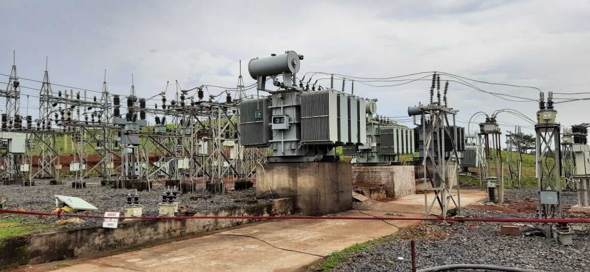 हल्की बारिश में भी बाधित हो जाती है बिजली, विद्युत उपभोक्ता परेशान