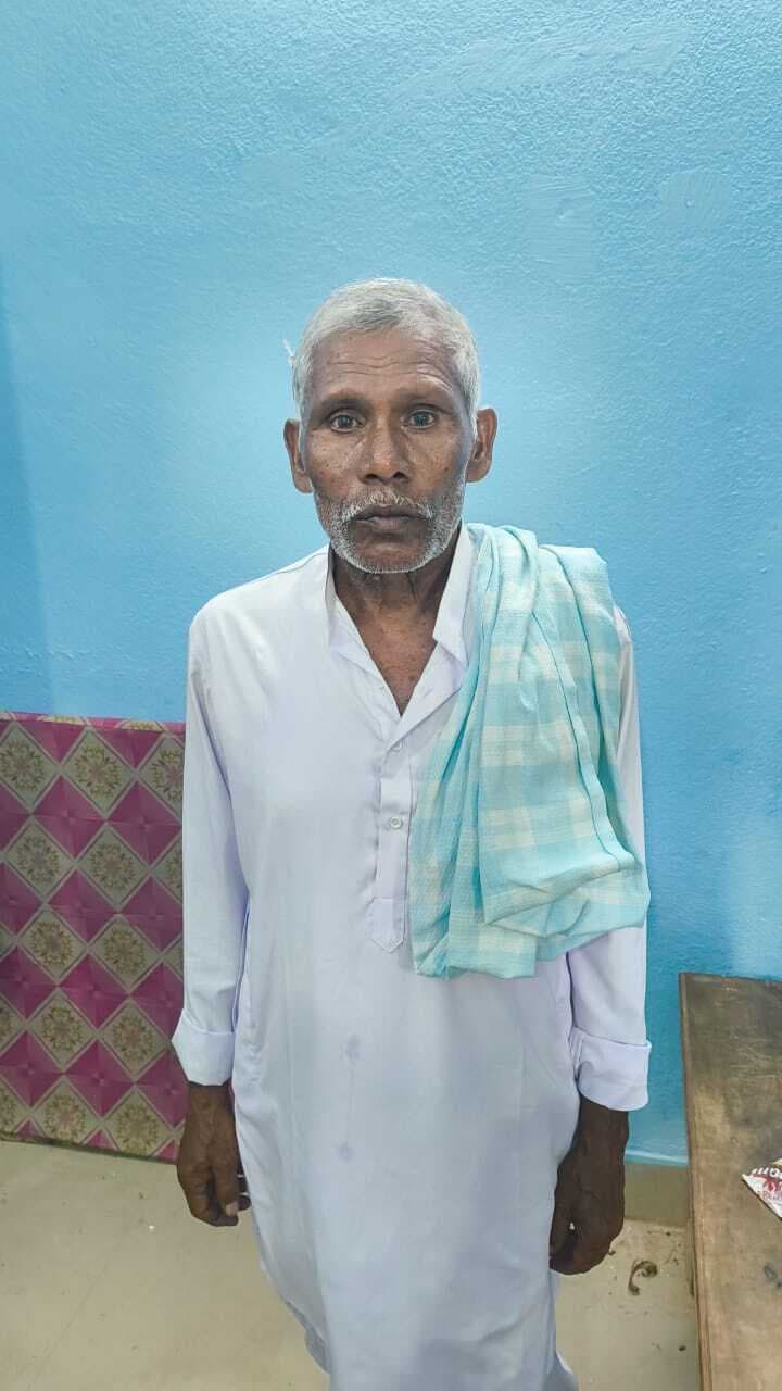 मारपीट व आर्म्स एक्ट का आरोपित गिरफ्तार