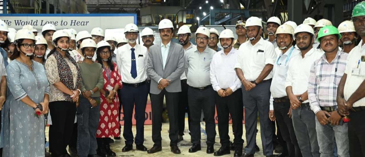 Bokaro News : बोकारो पहुंचे इस्पात सचिव संदीप पौंड्रिक, प्लांट के विभागों का किया अवलोकन