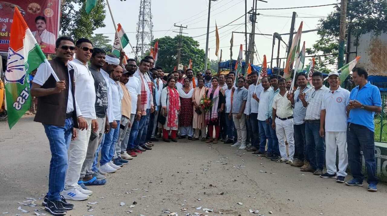 Chaibasa News : संगठन से मिले दायित्व को सभी मिलकर पूरा करेंगे : रंजन बोयपाई