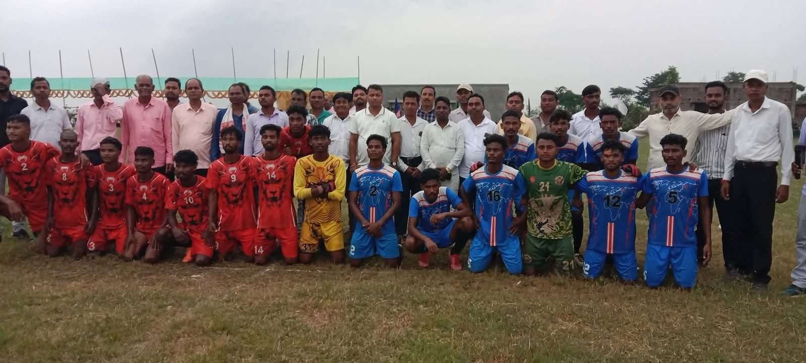 Seraikela Kharsawan News : अलीबाबा एफसी को हराकर मिस्टी एफसी टीम बनी विजेता