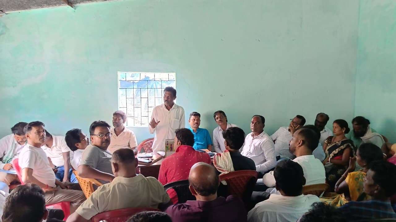 East Singhbhum News : हर बूथ के 40 कार्यकर्ता 10-10 लोगों से वोट दिलायें : बाघराय