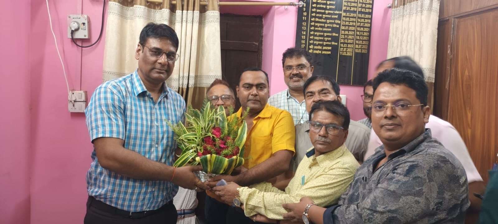 Motihari: शिक्षकों का ससमय वेतन भुगतान होगी प्राथमिकता : डीपीओ