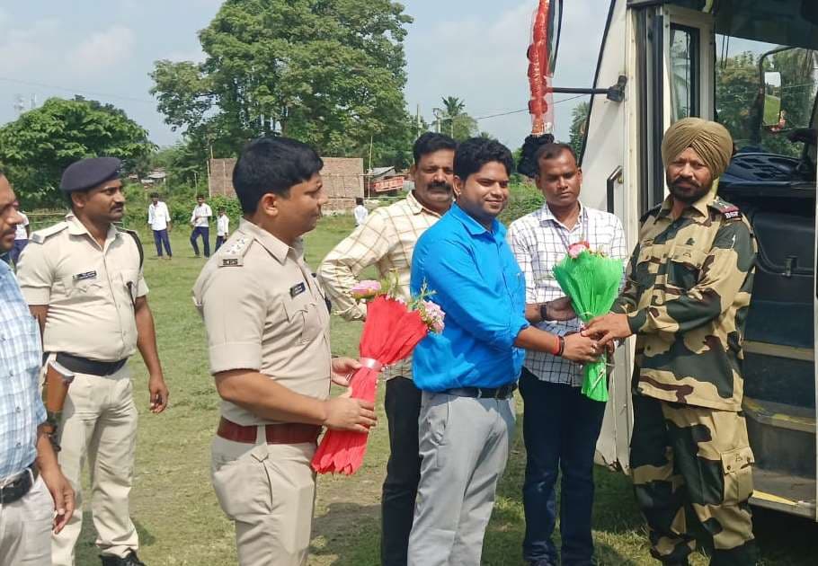 अर्धसैनिक बलों का किया गया सम्मानित