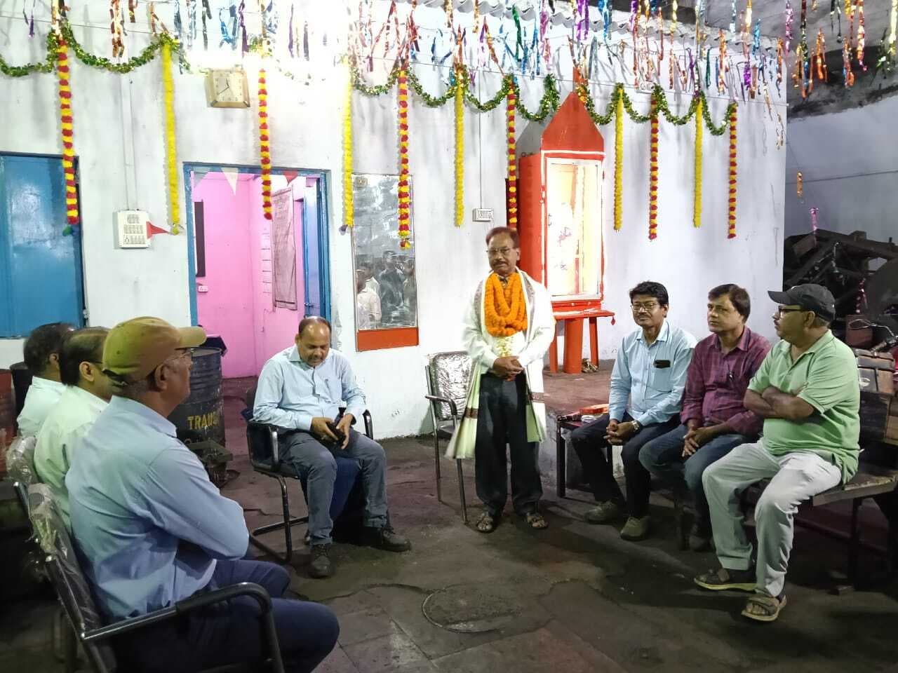 Bokaro News : कथारा वाशरी के सेवानिवृत्त कर्मी को दी गयी विदाई