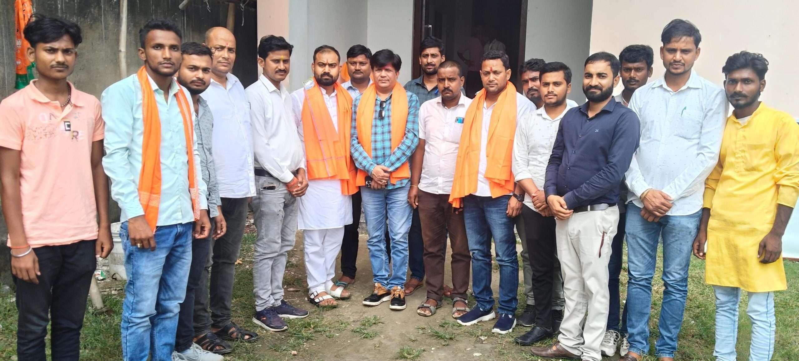 पीएम के विजन को जन-जन तक पहुंचाएं