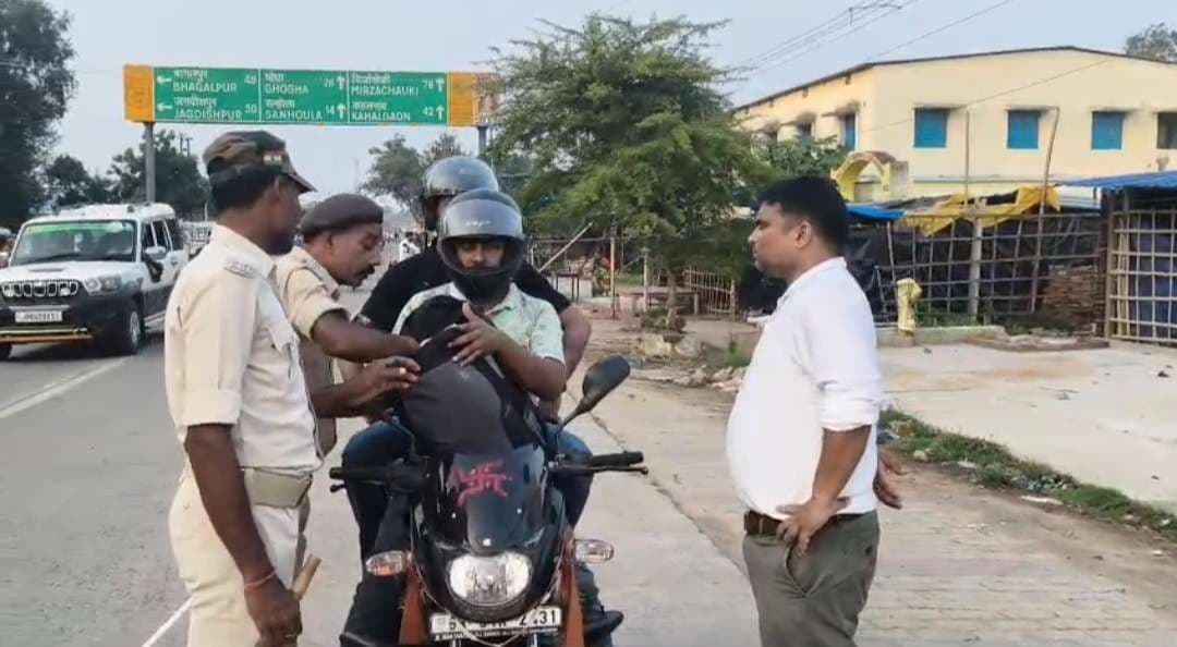 चुनाव : सीओ ने पुलिस बलों के साथ चलाया वाहन चेकिंग अभियान