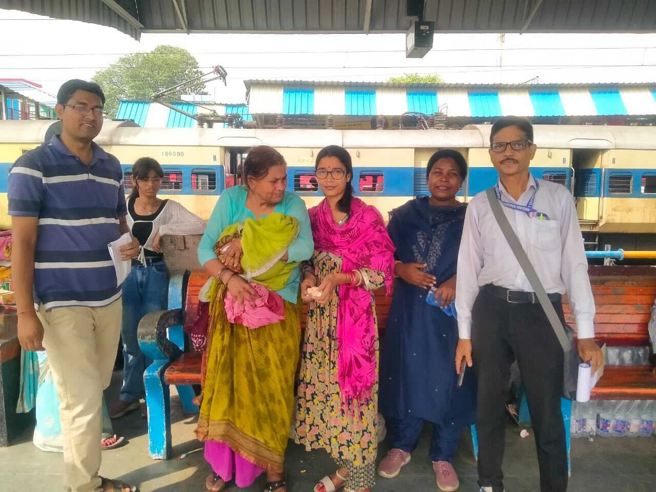 Darbhanga News: दरभंगा जंक्शन पर महिला ने दिया शिशु को जन्म