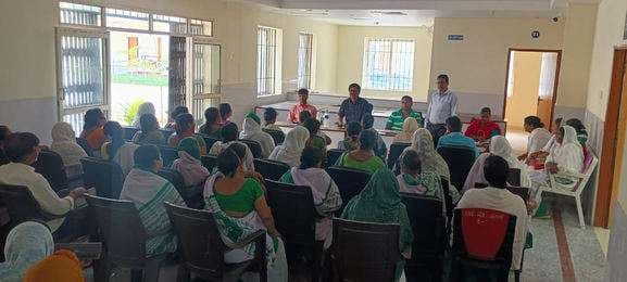 कुष्ठ उन्मूलन के लिए महागामा सीएचसी में प्रशिक्षण शिविर आयोजित