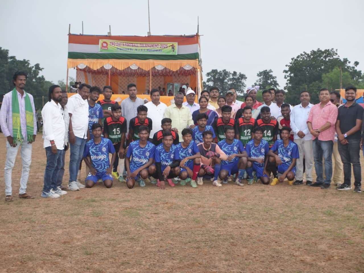 East Singhbhum News : आरकेएस को हराकर बाजीगर एफसी चैंपियन