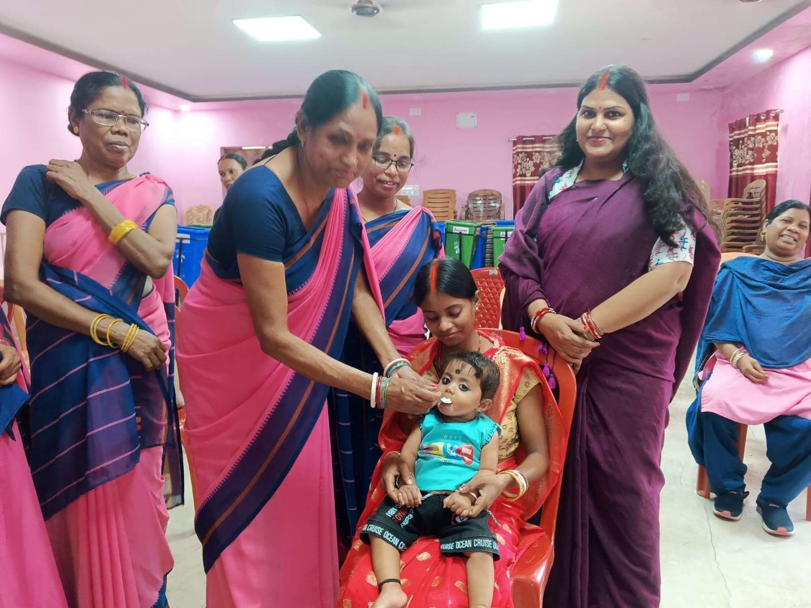 Bokaro news: पोषण के प्रति महिलाओं को किया जागरूक