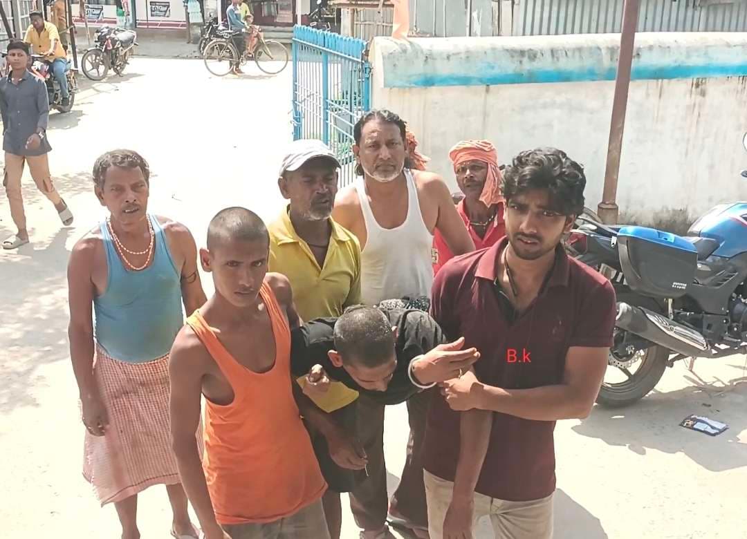 स्कूटी की टक्कर से मजदूर जख्मी, स्कूटी चालक फरार