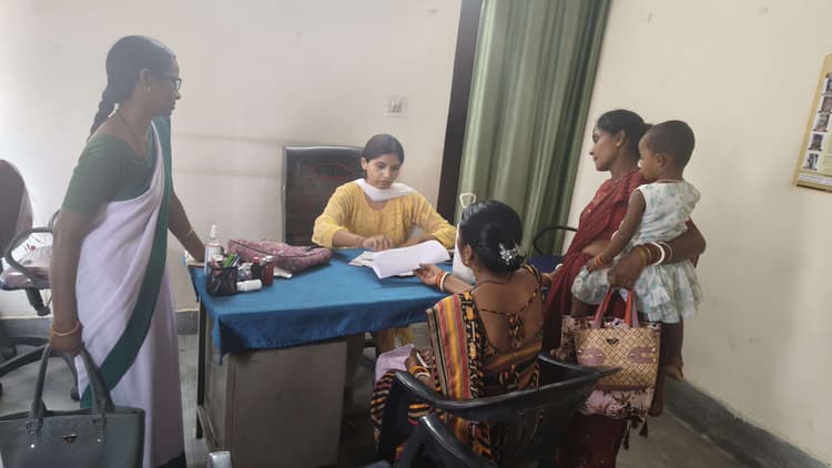 एएनसी शिविर में 95 गर्भवती महिलाओं की जांच