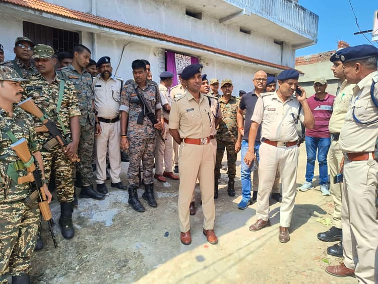 आपसी विवाद में चाचा ने भतीजी को मारी गोली , मौत